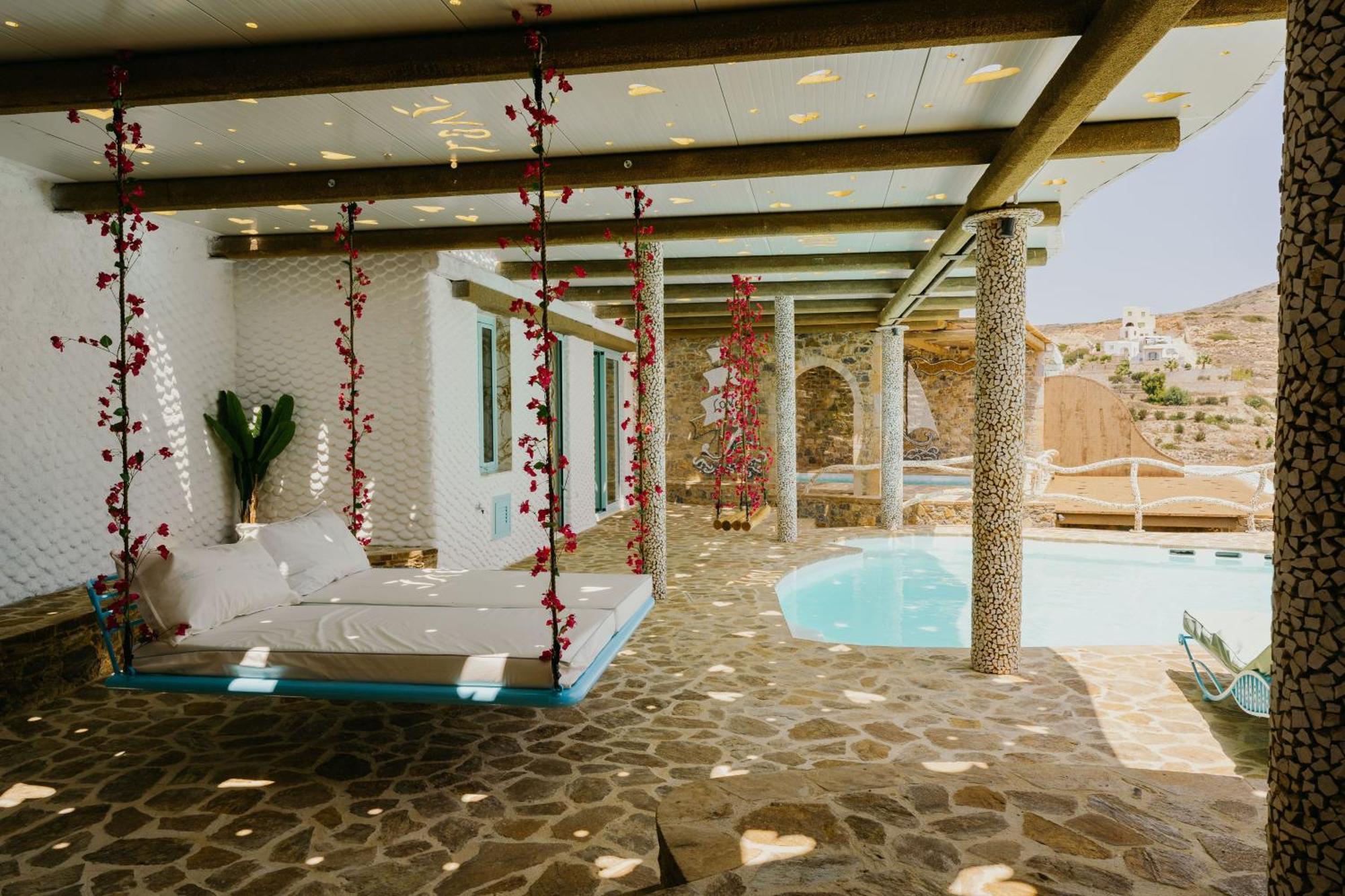 Agalia Luxury Suites Koumpara ภายนอก รูปภาพ